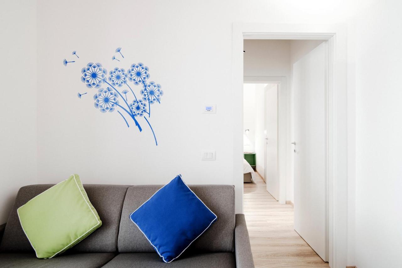 Spazio 77 - The House Of Travelers Gasthof Como